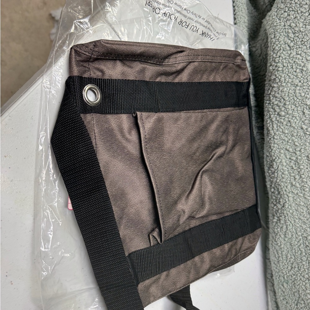 Thirty-One Chestnut Distressed Tote - Picture 6 of 6